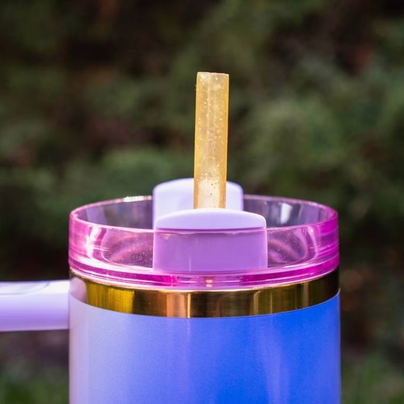 Stanley Wicked Tumbler Glinda For Good 30 oz. with Reusable Straws - Picture 8 of 13